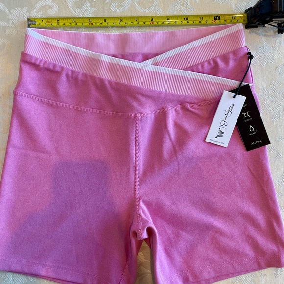 Jessica Simpson Pink Sports Bra and Shorts Set - Picture 4 of 13